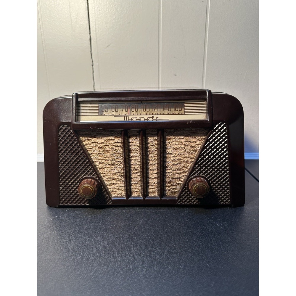 Motorola 58X 'Darth Vader'‎ Tube Radio